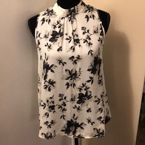 Sienna Sky White and Black Flower Blouse
